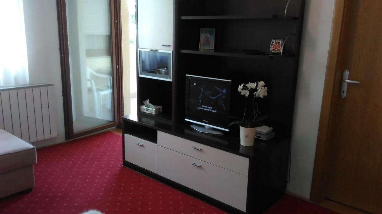 New Point Apartment Zagreb Bagian luar foto